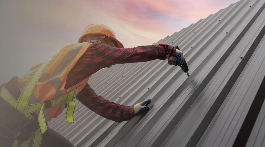 Professional residential roofers in Red Devil, AK